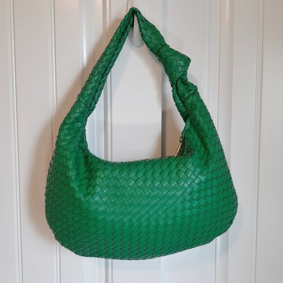 Melie Bianco Brigitte Woven Kelly Green Vegan Leather Bag - Picture 5 of 14